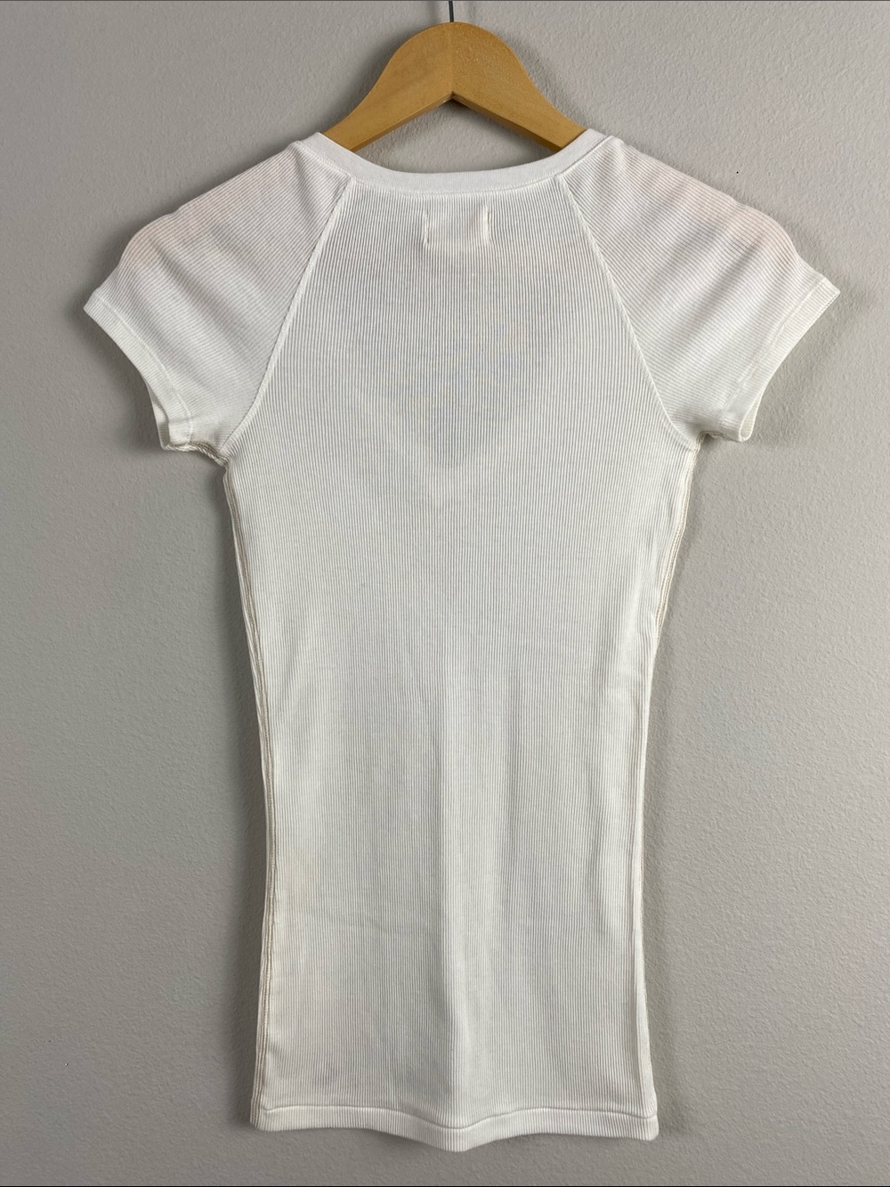 Abercrombie & Fitch Vintage Fitted Ribbed Short Sleeve Tee | Semi Sheer | White - Picture 2 of 14